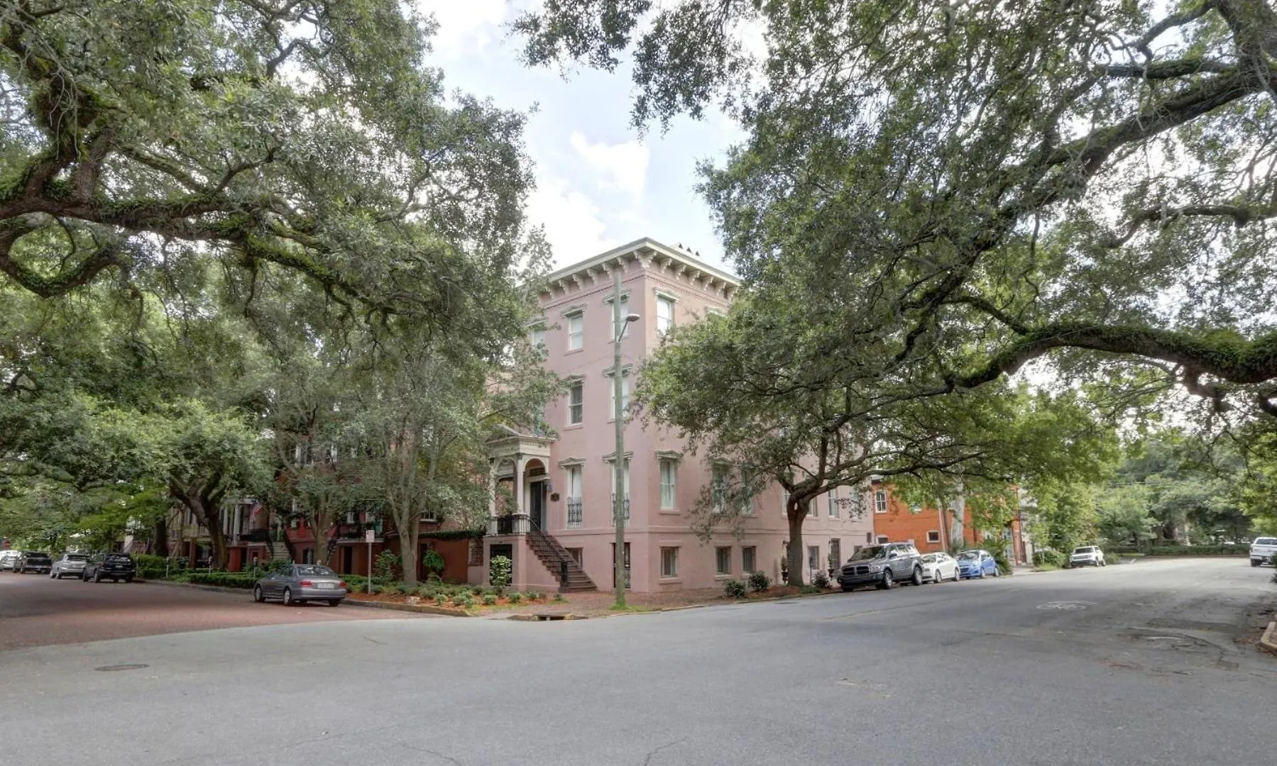 Apartament 121 W Jones Parlor Savannah 0*,  Stany Zjednoczone Ameryki